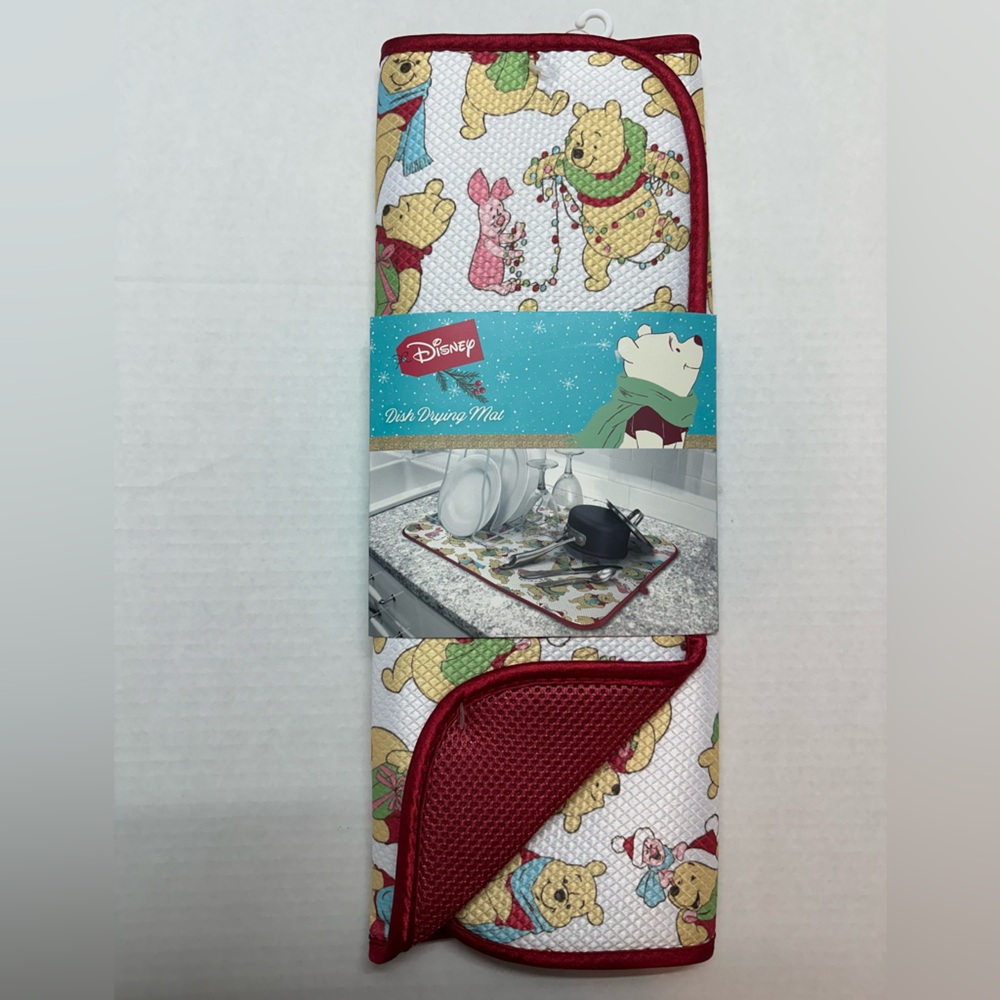 Disney Dish Drying Mat Winnie the Pooh 16x18 inch Christmas Holiday